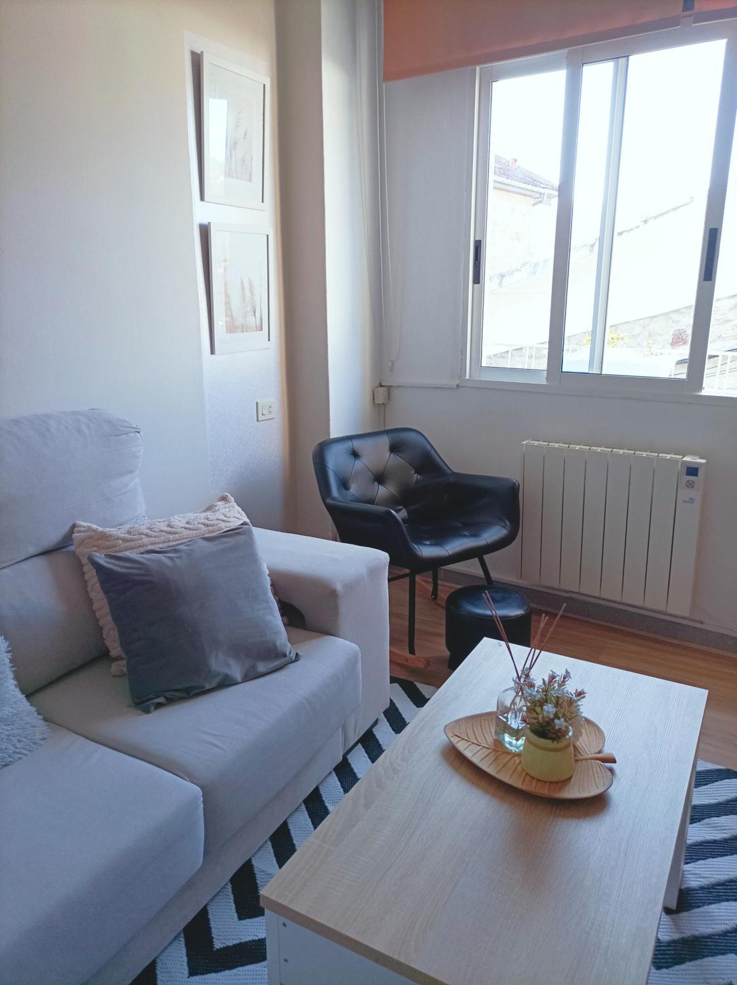 Apartamento Sobreira En Centro Allariz Con Wifi Exteriör bild